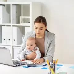 Czy na macierzyńskim można pracować na umowę zlecenie bez obaw?