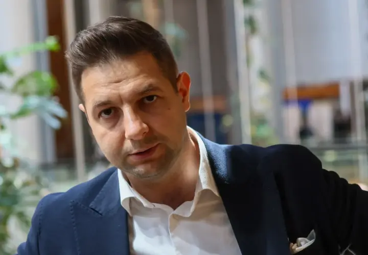 Patryk Jaki oświadczenie majątkowe: kontrowersje i niejasności w dokumentach